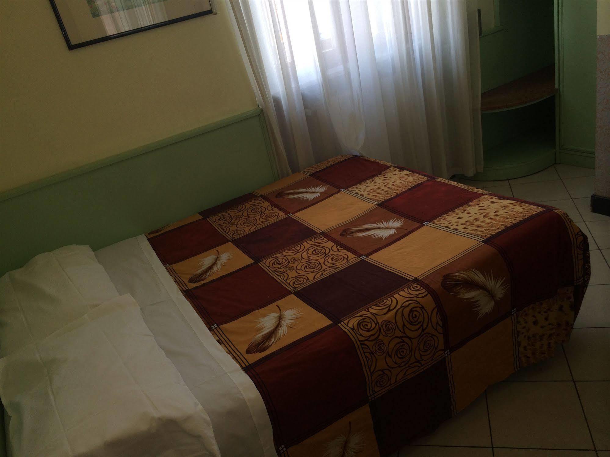 Hotel Mazzini Letojanni Eksteriør billede