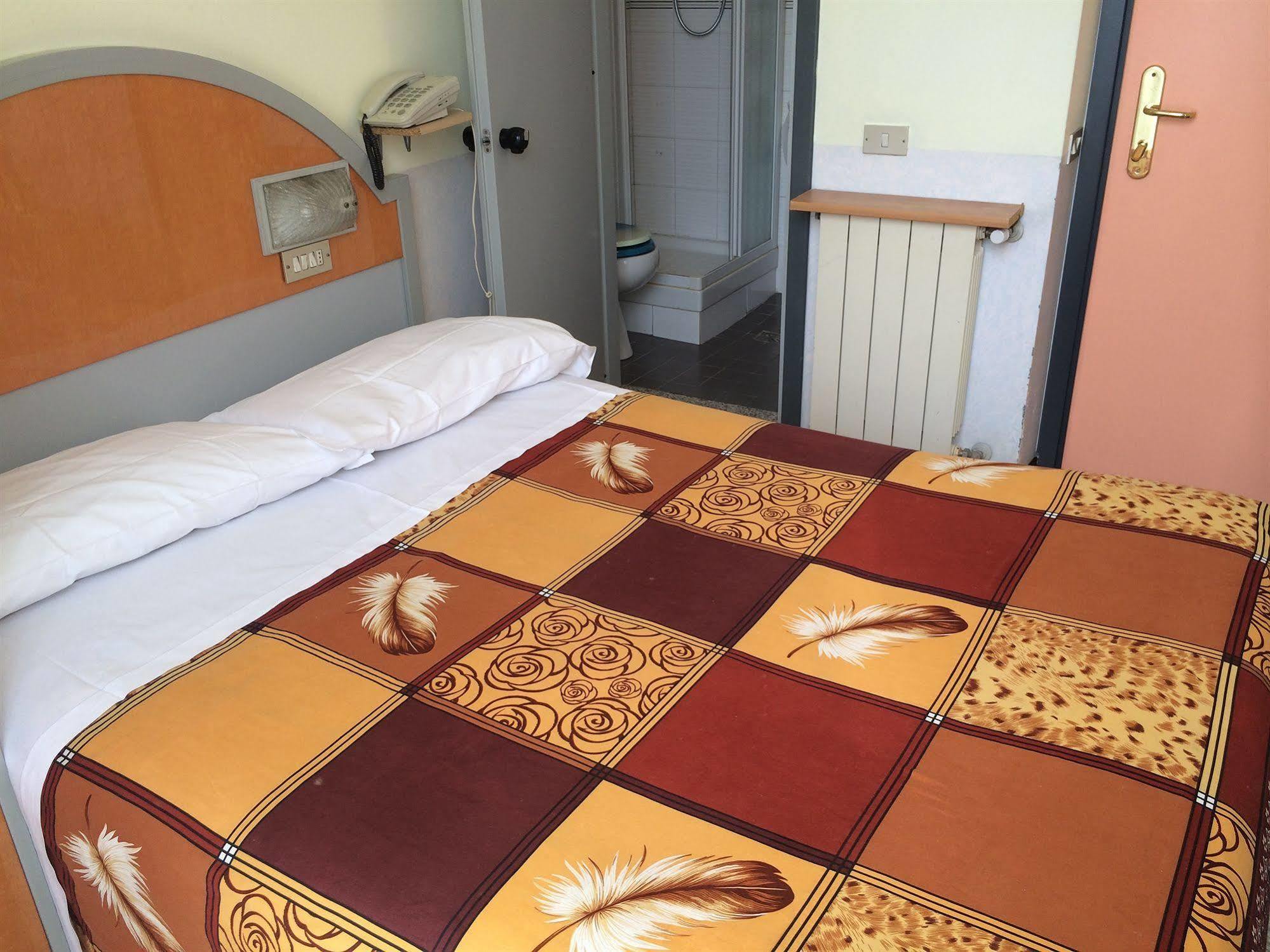 Hotel Mazzini Letojanni Eksteriør billede